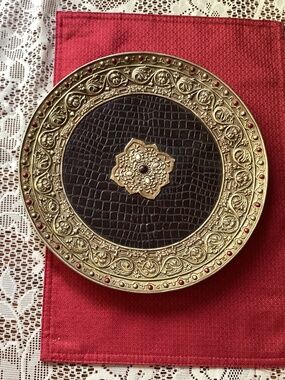 Plate decor  Medieval style  or Roman style or Greek mythology